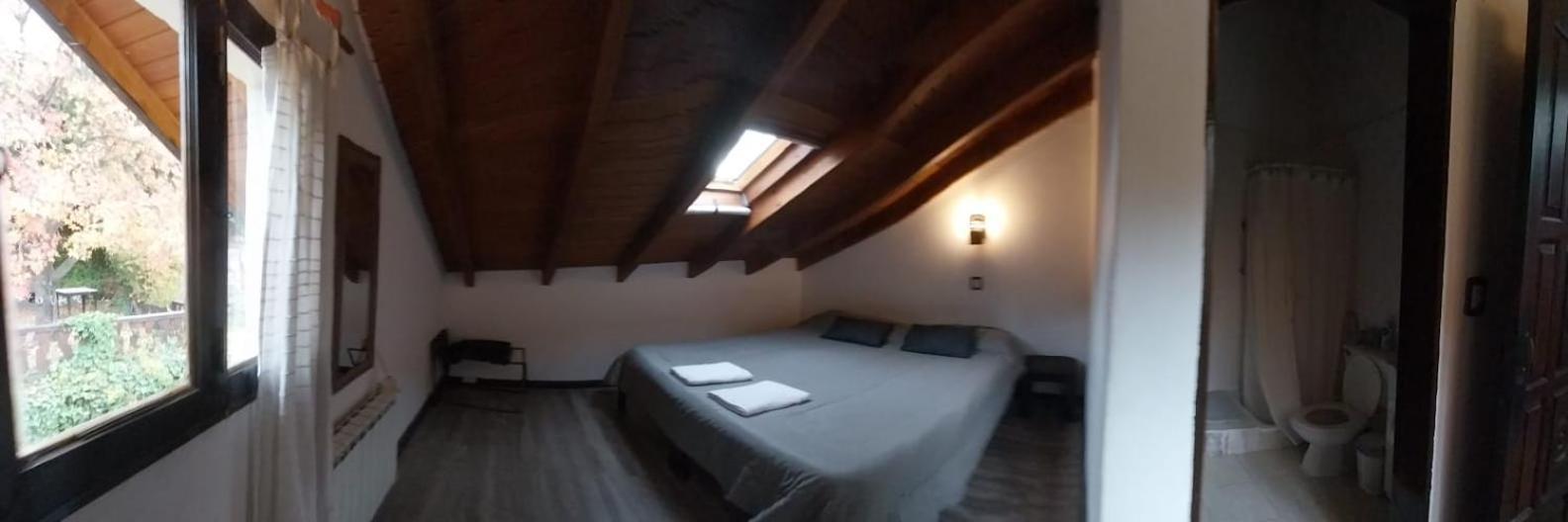 Cucu Haus Hostal *