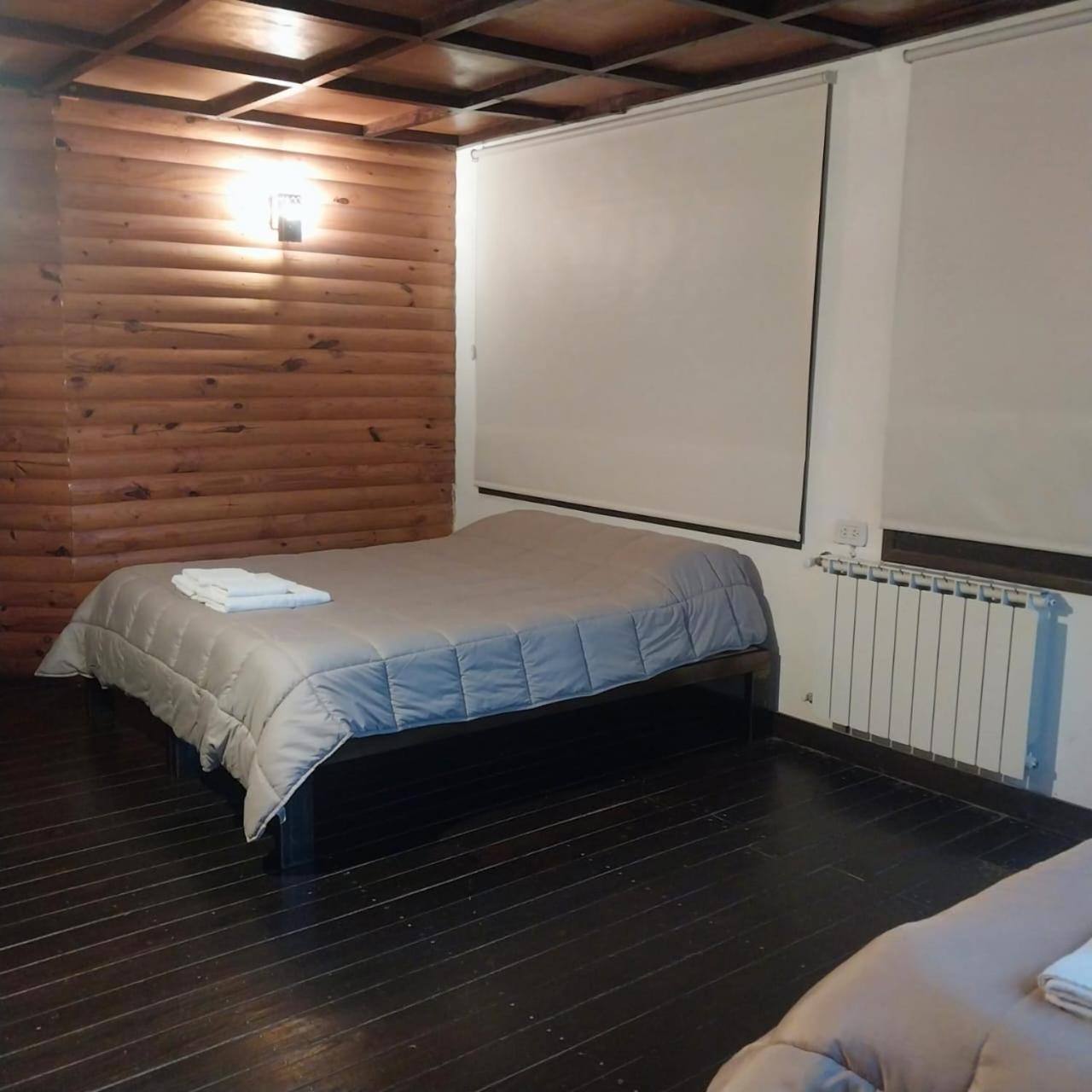 Cucu Haus Hostal *